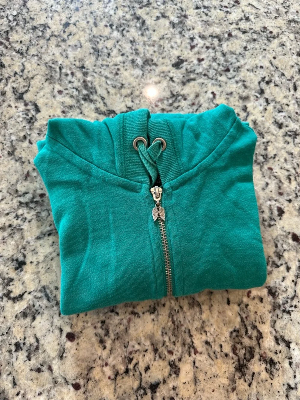 Victoria’s Secret Super Model Essentials Size S Green Angel Wings Zip-Up Sweater - Picture 4 of 6